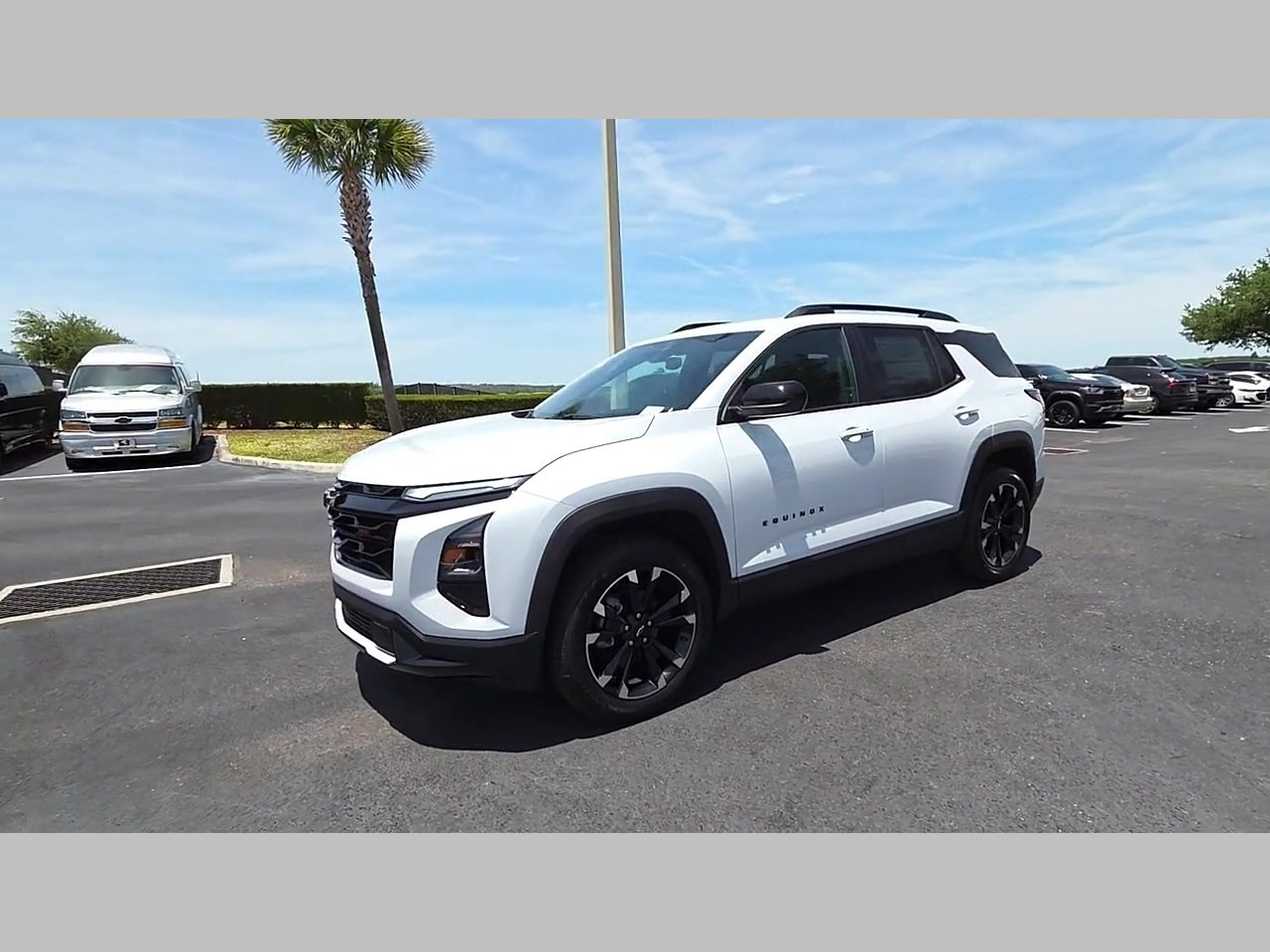 New 2026 Chevrolet Equinox RS w/ Convenience Package III FWD image 21