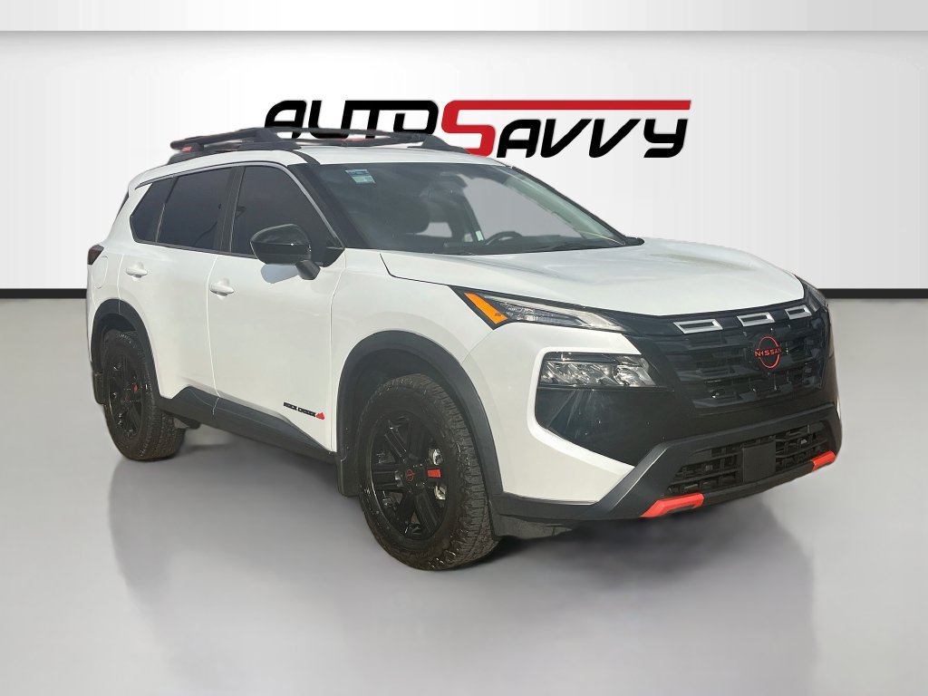 Used 2025 Nissan Rogue SV