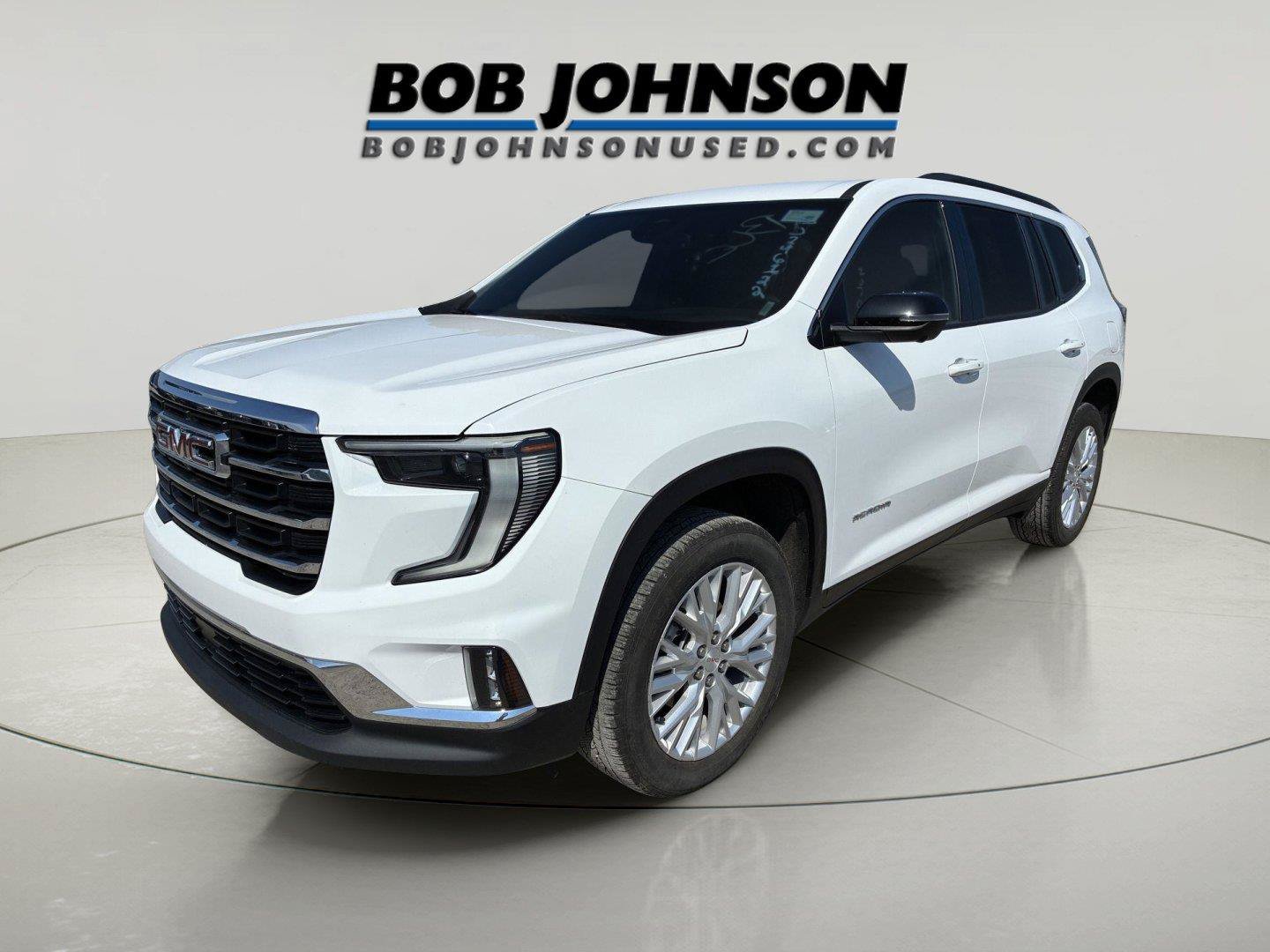 Used 2025 GMC Acadia Elevation w/ Elevation Premium Package AWD/4WD image 3