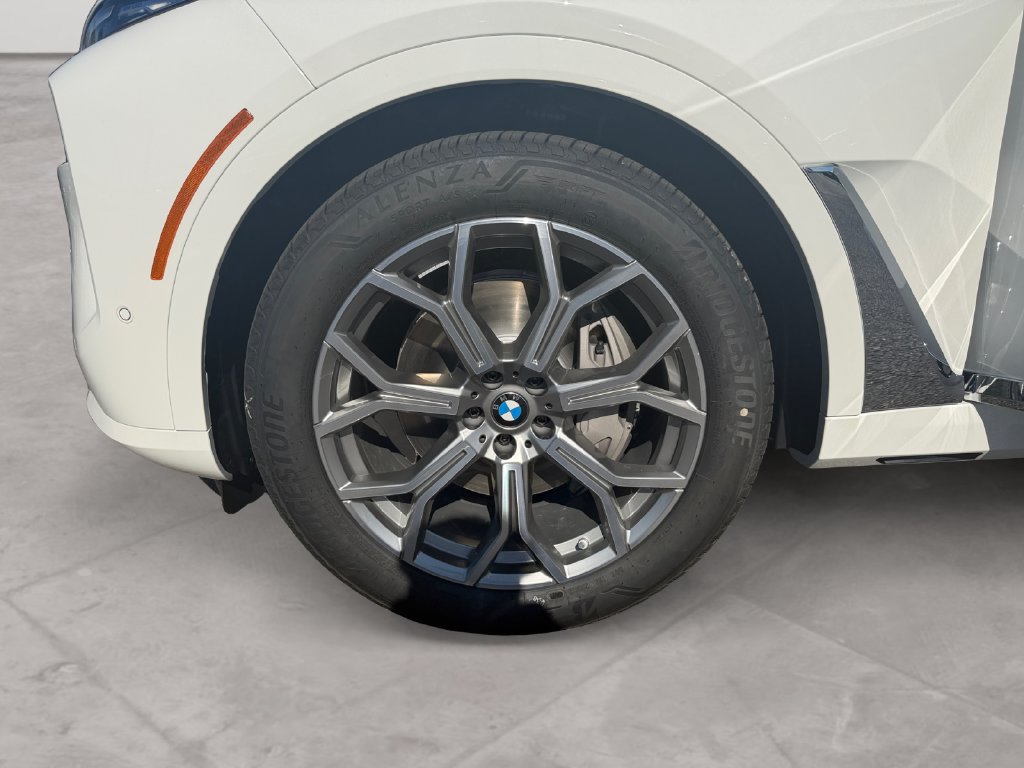 New 2027 BMW X7 xDrive40i w/ Premium Package AWD/4WD image 14