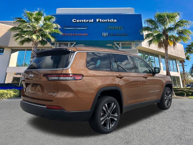 New 2027 Jeep Grand Cherokee L Limited RWD image 5