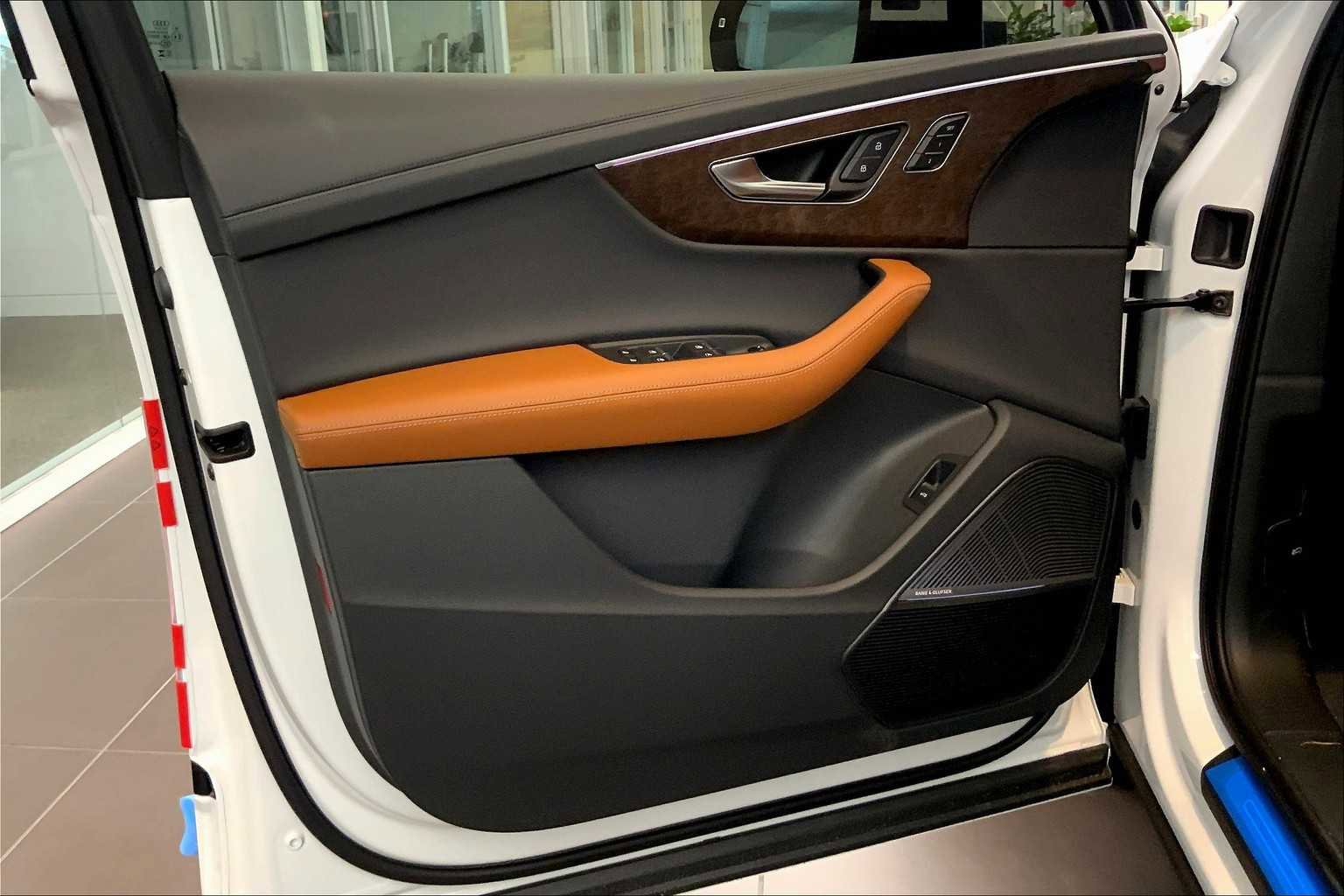 New 2025 Audi Q7 3.0T Prestige w/ Prestige Package image 10