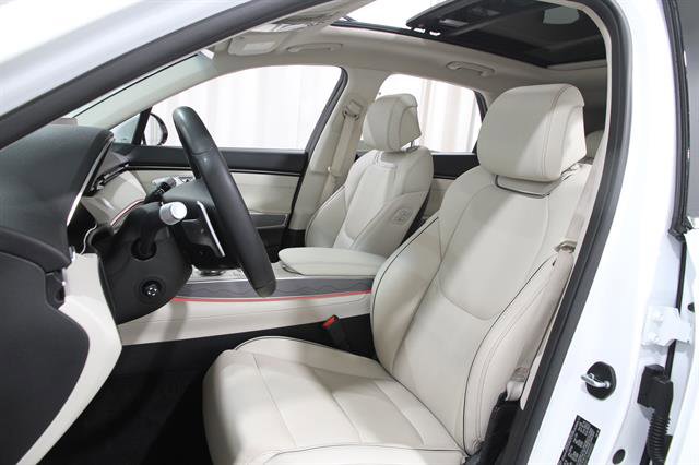 Certified 2024 Genesis GV70 2.5T w/ Advanced Package AWD/4WD image 5