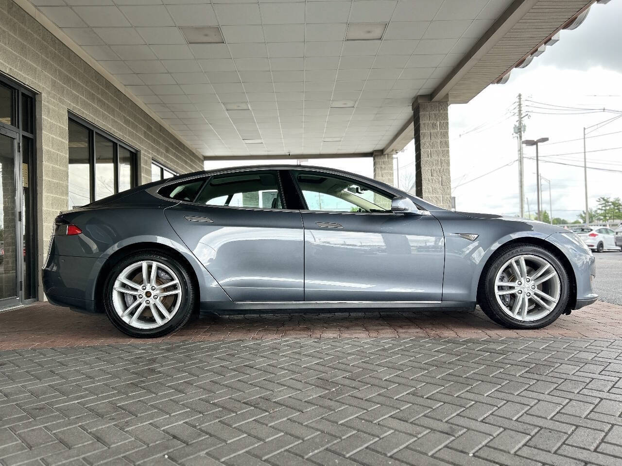 Used 2014 Tesla Model S 85 RWD image 20