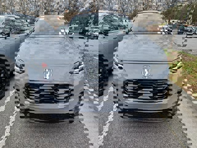 Used 2024 Honda HR-V Sport image 3