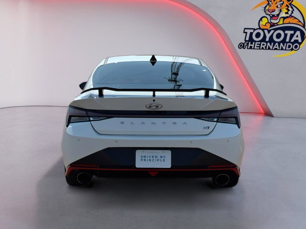 Used 2023 Hyundai Elantra N w/ Preferred Accessory Package FWD image 6