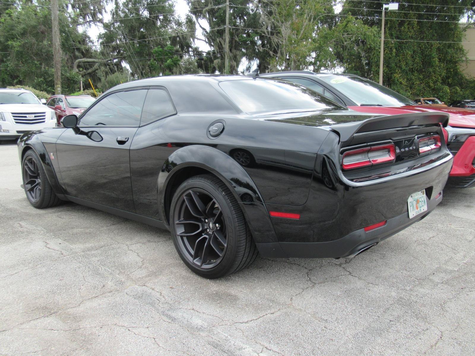 Used 2020 Dodge Challenger R/T Scat Pack RWD image 3