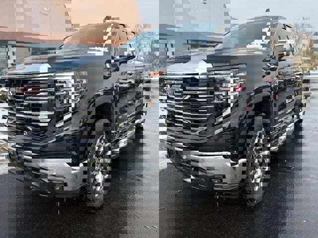 Used 2022 GMC Sierra 1500 SLT w/ SLT Premium Plus Package