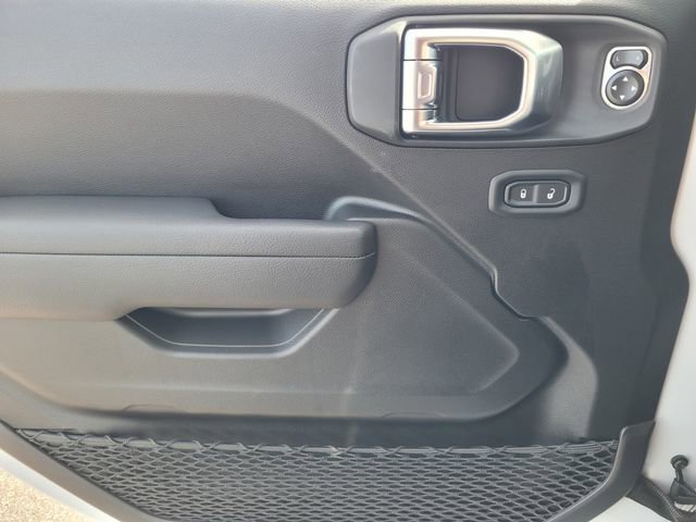 Used 2026 Jeep Gladiator Sport AWD/4WD image 21