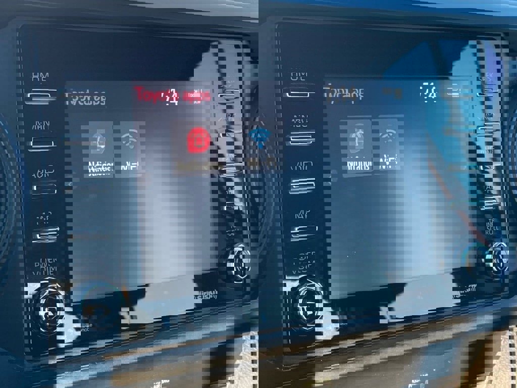 Used 2022 Toyota Tacoma SR w/ SR Convenience Package image 21