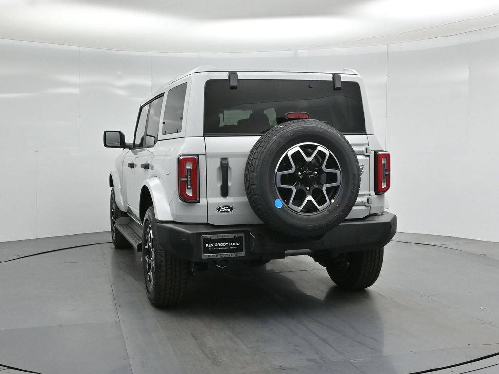 New 2026 Ford Bronco Outer Banks w/ Sasquatch Package AWD/4WD image 26