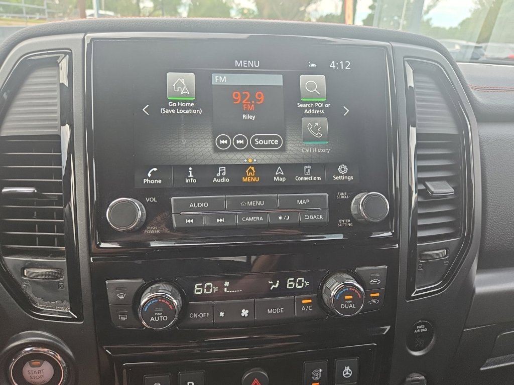 Used 2022 Nissan Titan PRO-4X w/ Pro-4x Convenience Package AWD/4WD image 32