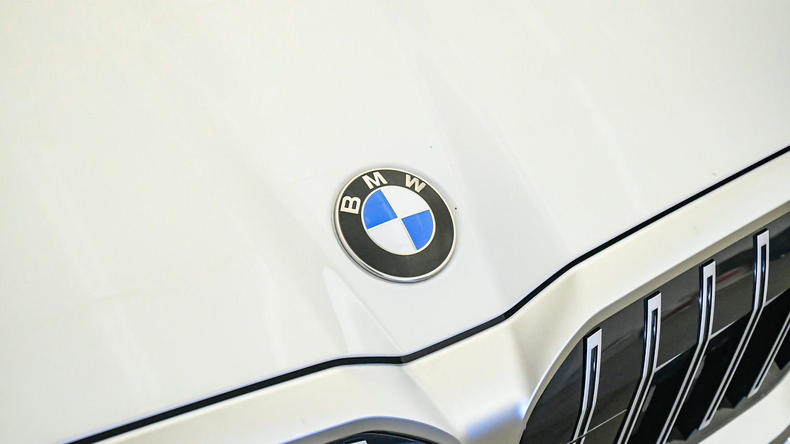 Used 2026 BMW 530i RWD image 8