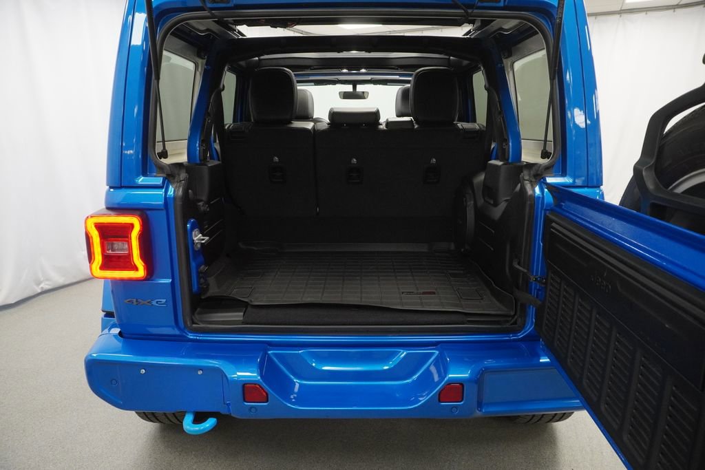 Certified 2023 Jeep Wrangler Unlimited Sahara AWD/4WD image 45