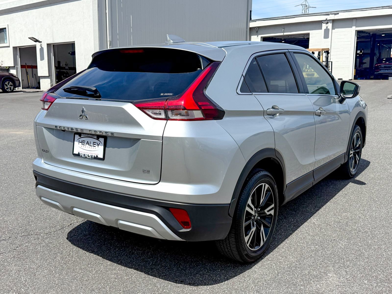 Used 2025 Mitsubishi Eclipse Cross SE AWD/4WD image 8