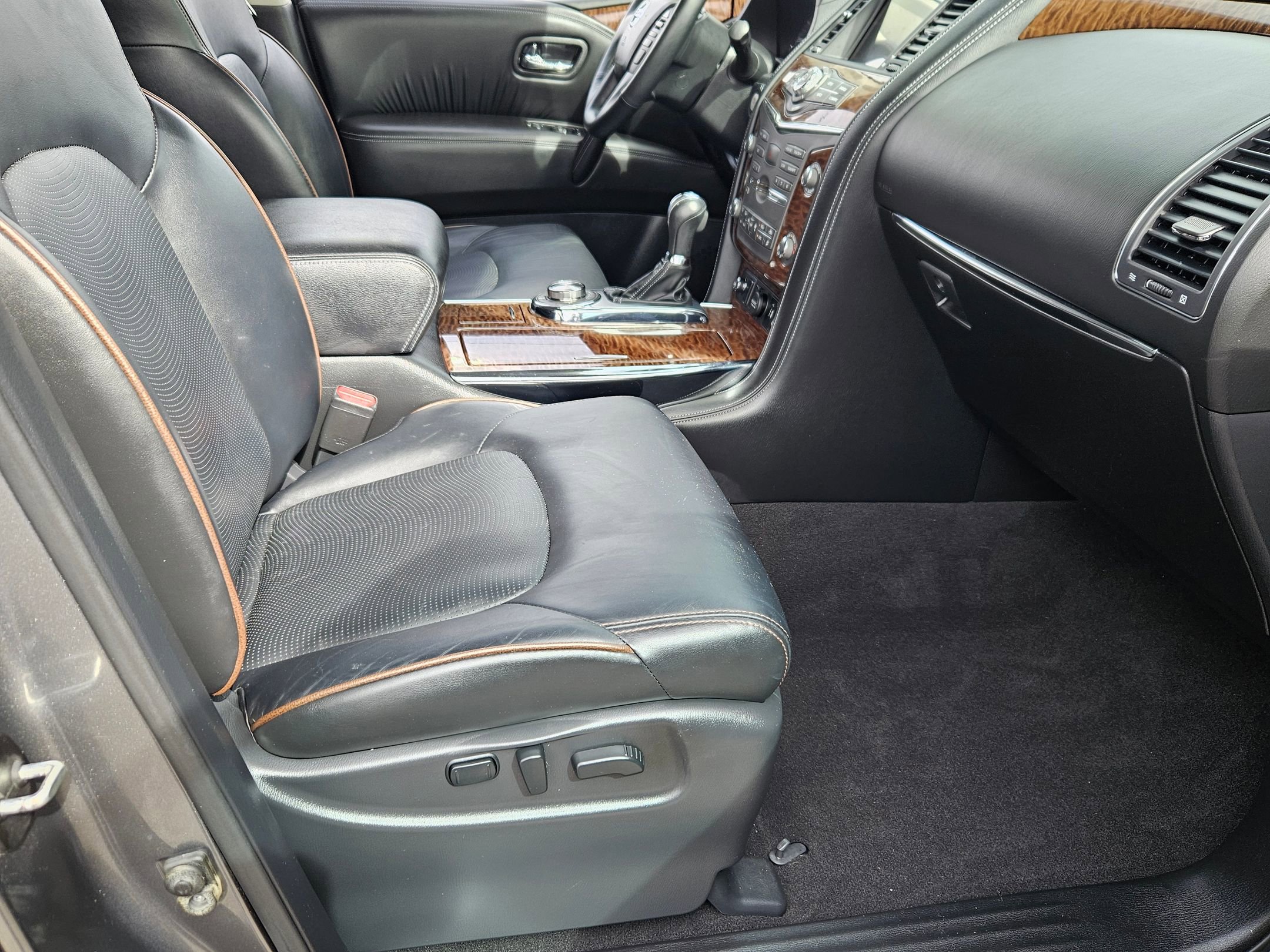 Used 2018 Nissan Armada Platinum w/ Captain Seat Package AWD/4WD image 29
