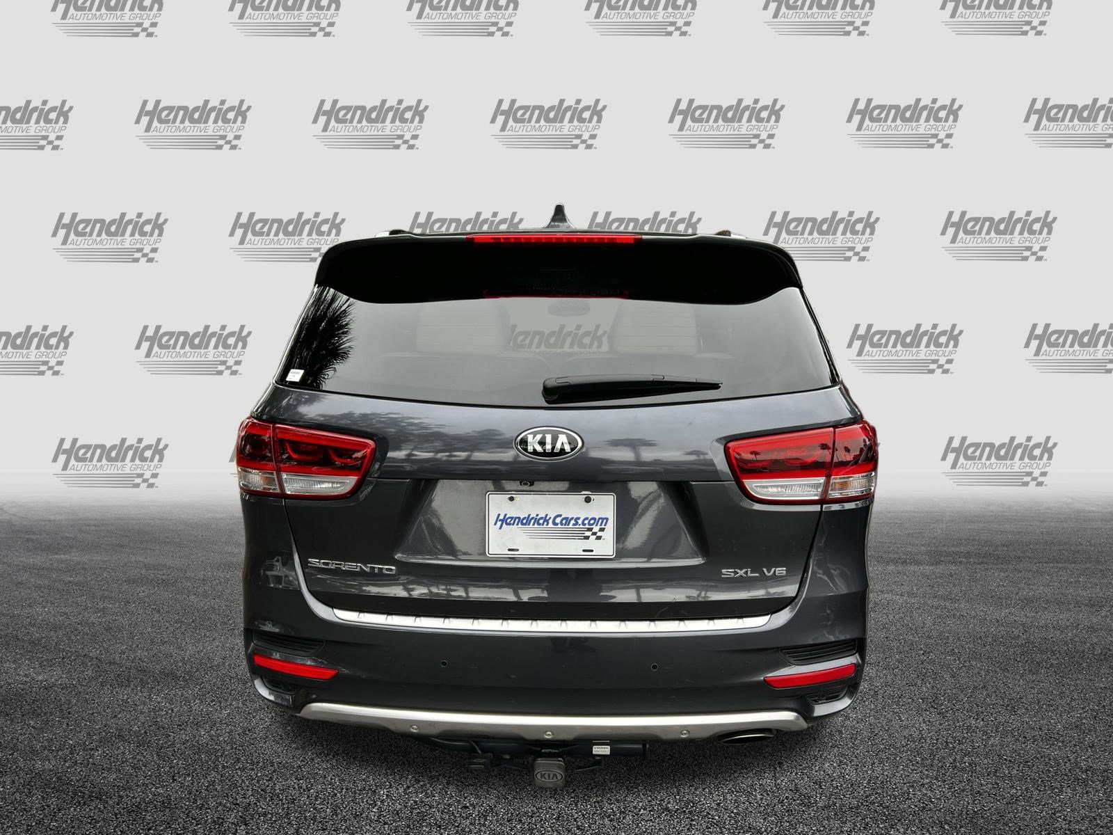 Used 2018 Kia Sorento SX image 8