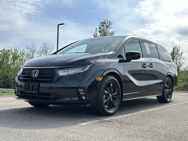 Used 2023 Honda Odyssey Sport image 32