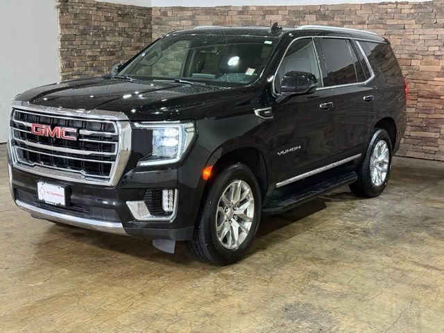 Used 2023 GMC Yukon SLT w/ SLT Luxury Package AWD/4WD image 5