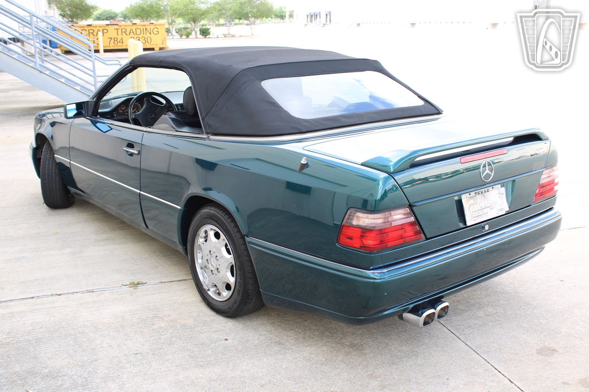 Used 1994 Mercedes-Benz E 320 Convertible image 16