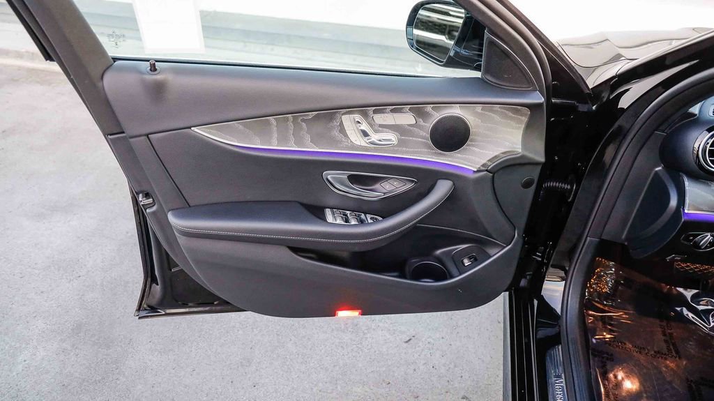 Used 2023 Mercedes-Benz E 350 Sedan image 22