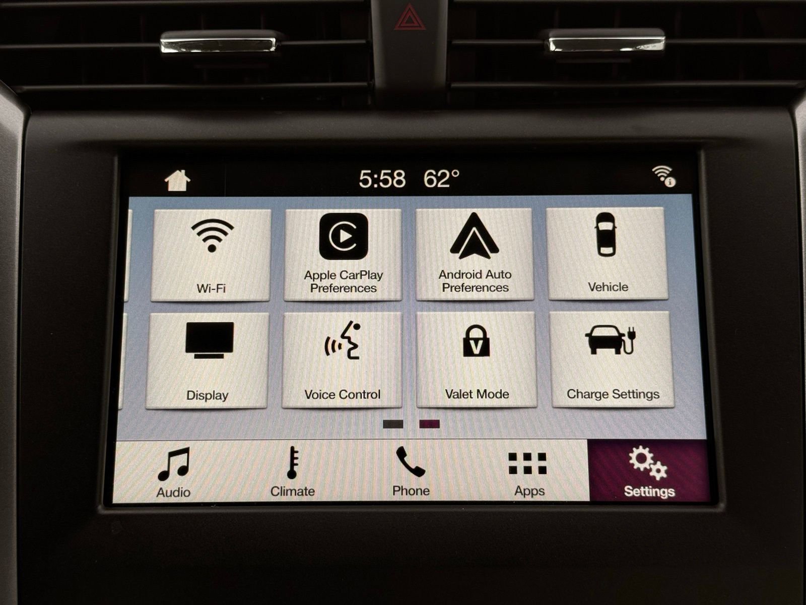 Used 2018 Ford Fusion Energi SE image 39