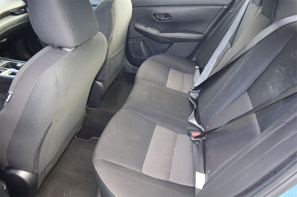 Certified 2025 Nissan Sentra SV image 21