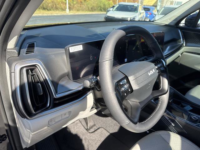 New 2026 Kia Sorento S w/ S Panoramic Sunroof Package FWD image 8