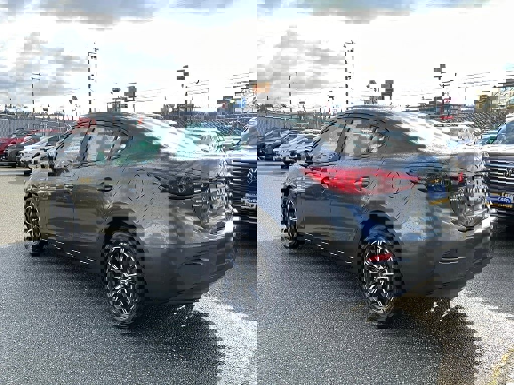 Used 2014 MAZDA MAZDA3 i Sport image 6