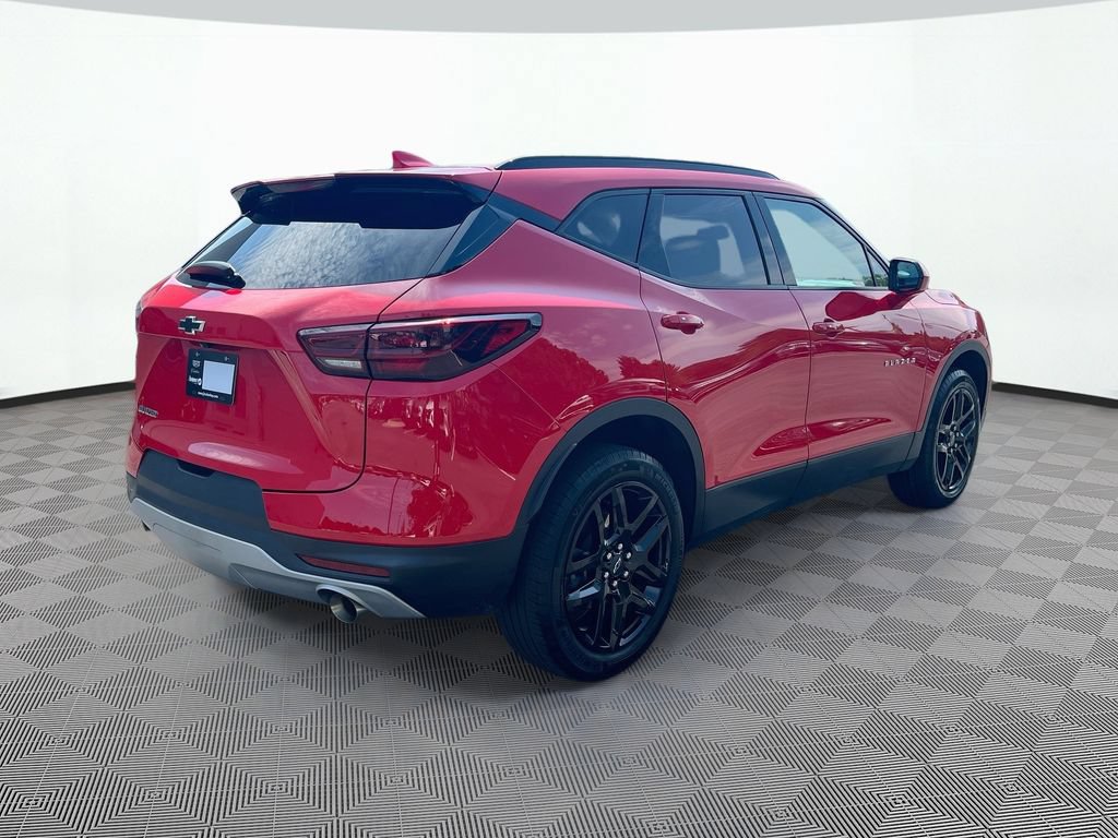 Used 2023 Chevrolet Blazer LT w/ Convenience Package FWD image 6