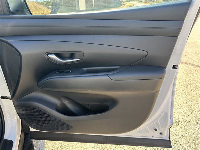 New 2025 Hyundai Tucson SEL image 14