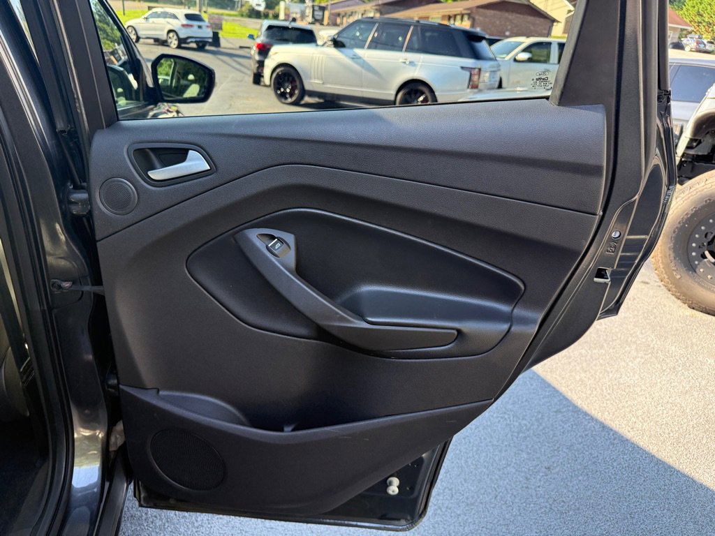 Used 2017 Ford Escape Titanium image 60