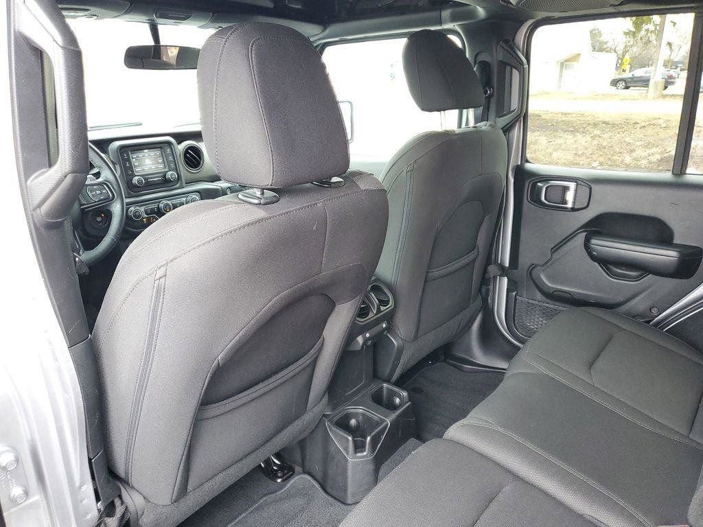 Used 2018 Jeep Wrangler Unlimited Sport S image 26