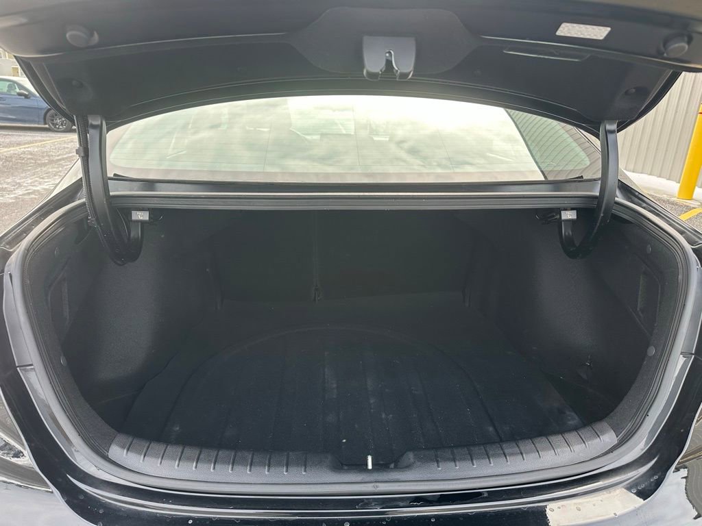 Used 2023 Kia Forte LXS image 17