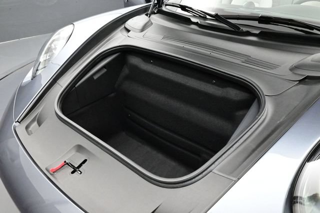 Certified 2026 Porsche 911 Targa 4 GTS AWD/4WD image 17
