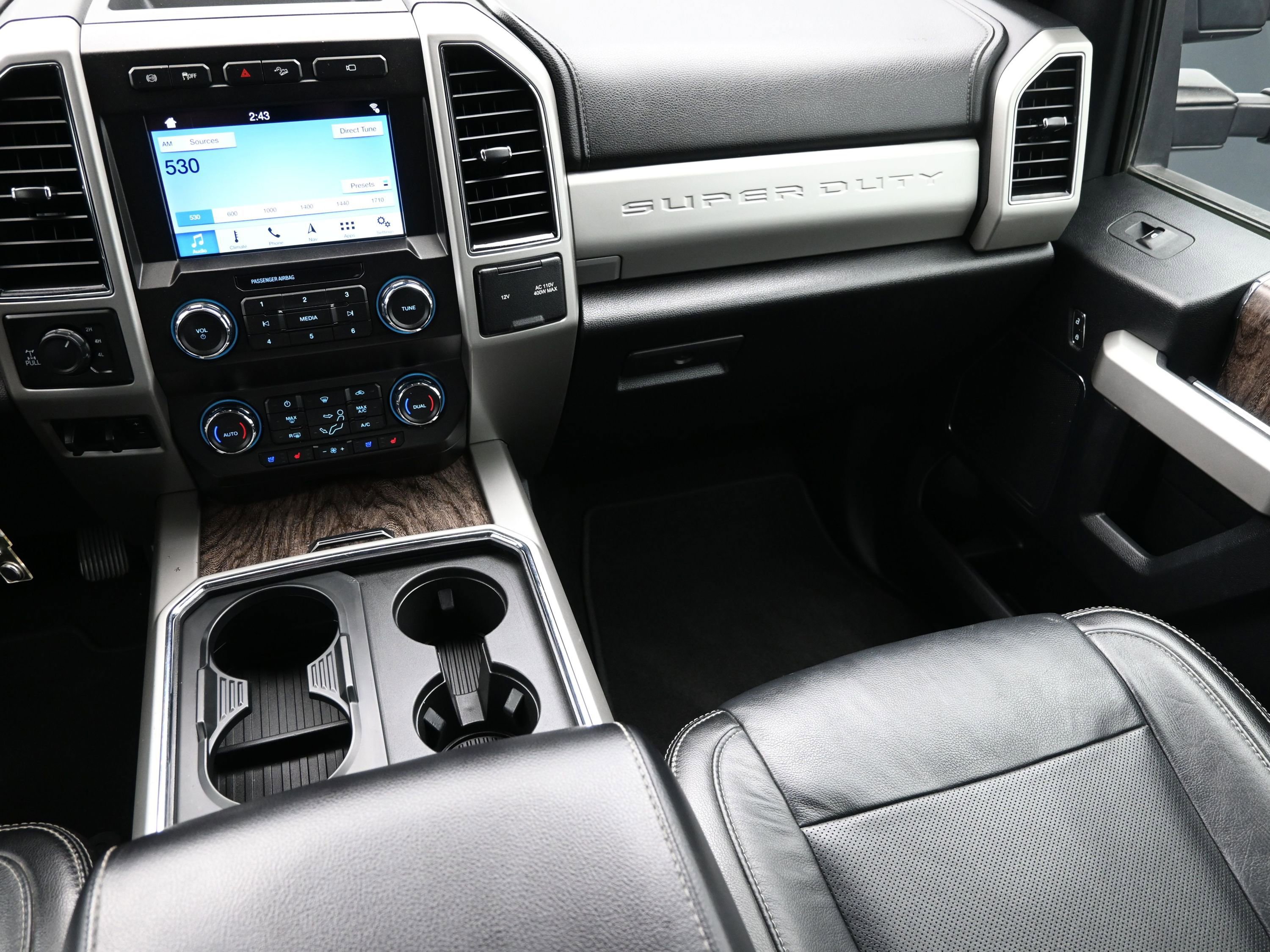 Used 2019 Ford F250 Lariat w/ Lariat Value Package image 38