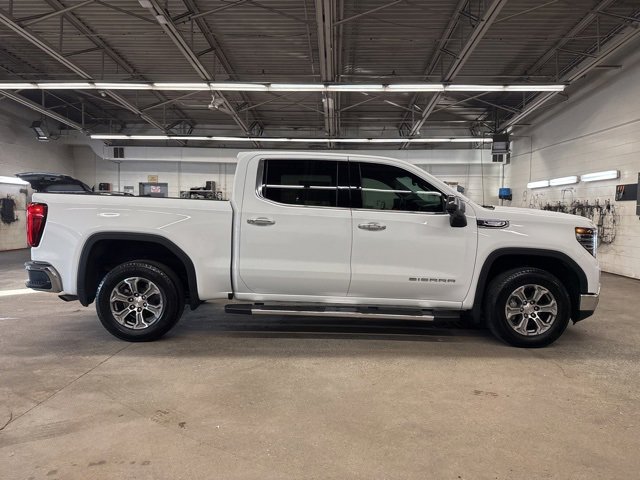 Used 2024 GMC Sierra 1500 SLT w/ SLT Convenience Package image 7