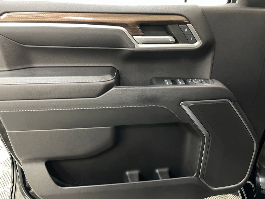 Certified 2022 Chevrolet Silverado 1500 LT AWD/4WD image 22