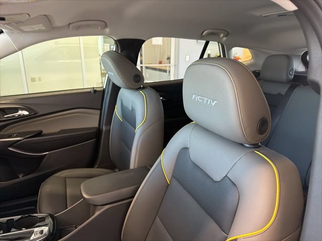 New 2026 Chevrolet Trax ACTIV w/ Driver Confidence Package FWD image 13
