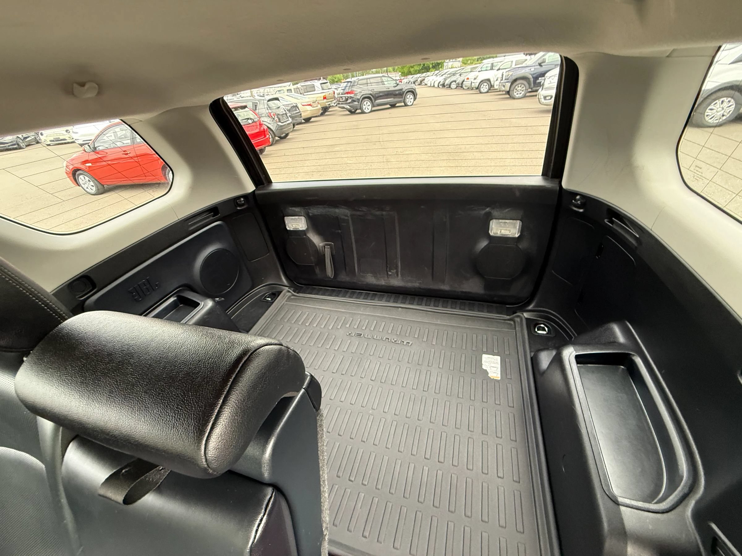 Used 2016 Toyota 4Runner Limited AWD/4WD image 22