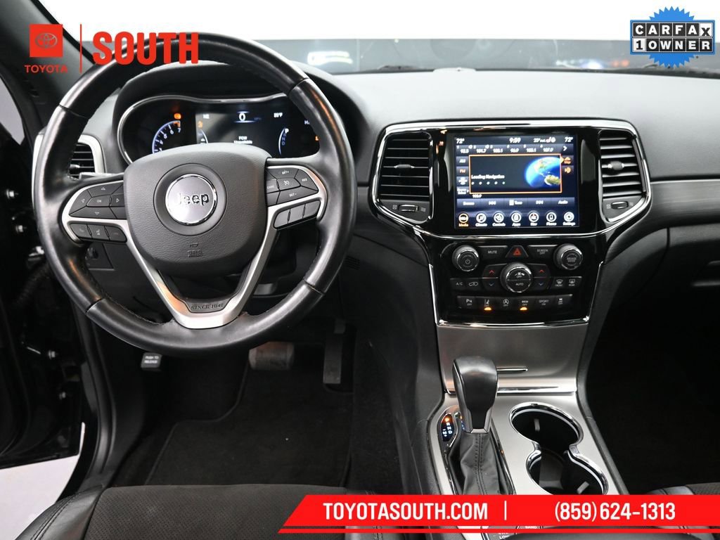 Used 2022 Jeep Grand Cherokee Laredo X image 11