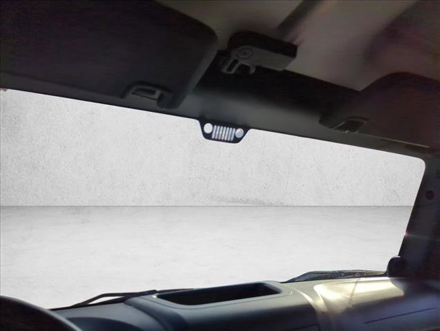 Used 2012 Jeep Wrangler Unlimited Sport image 13