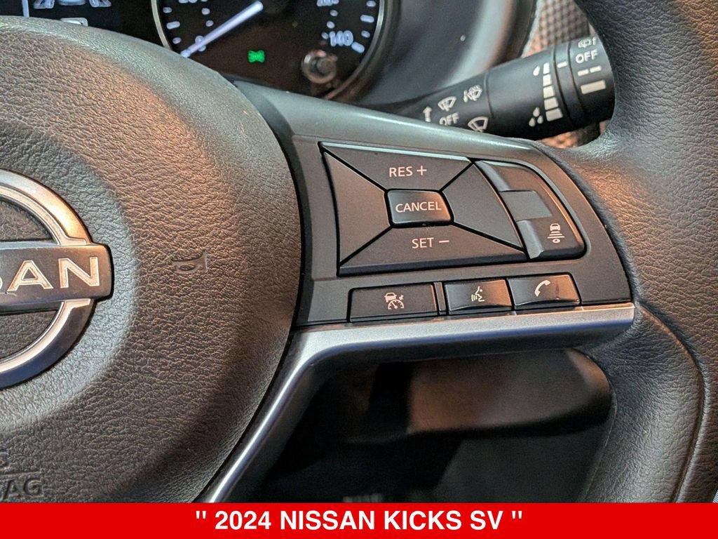 Used 2024 Nissan Kicks SV FWD image 17