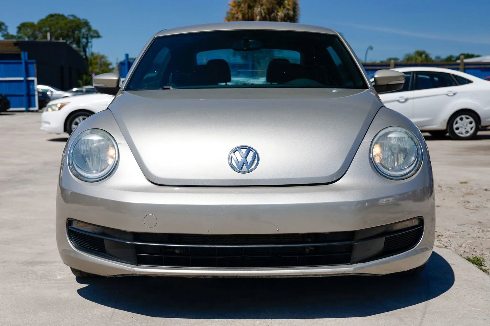 Used 2012 Volkswagen Beetle 2.5 image 11