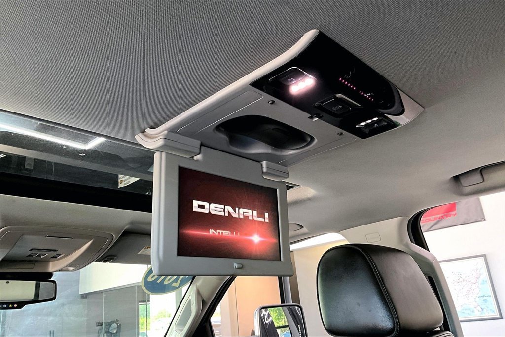 Used 2016 GMC Sierra 3500 Denali AWD/4WD image 10