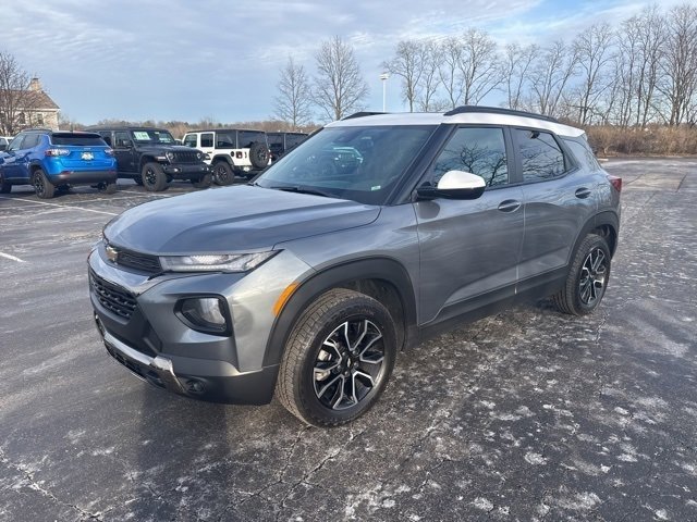 Used 2021 Chevrolet TrailBlazer ACTIV w/ Sun and Liftgate Package image 3