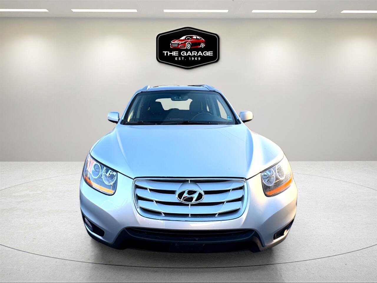 Used 2011 Hyundai Santa Fe Limited image 4