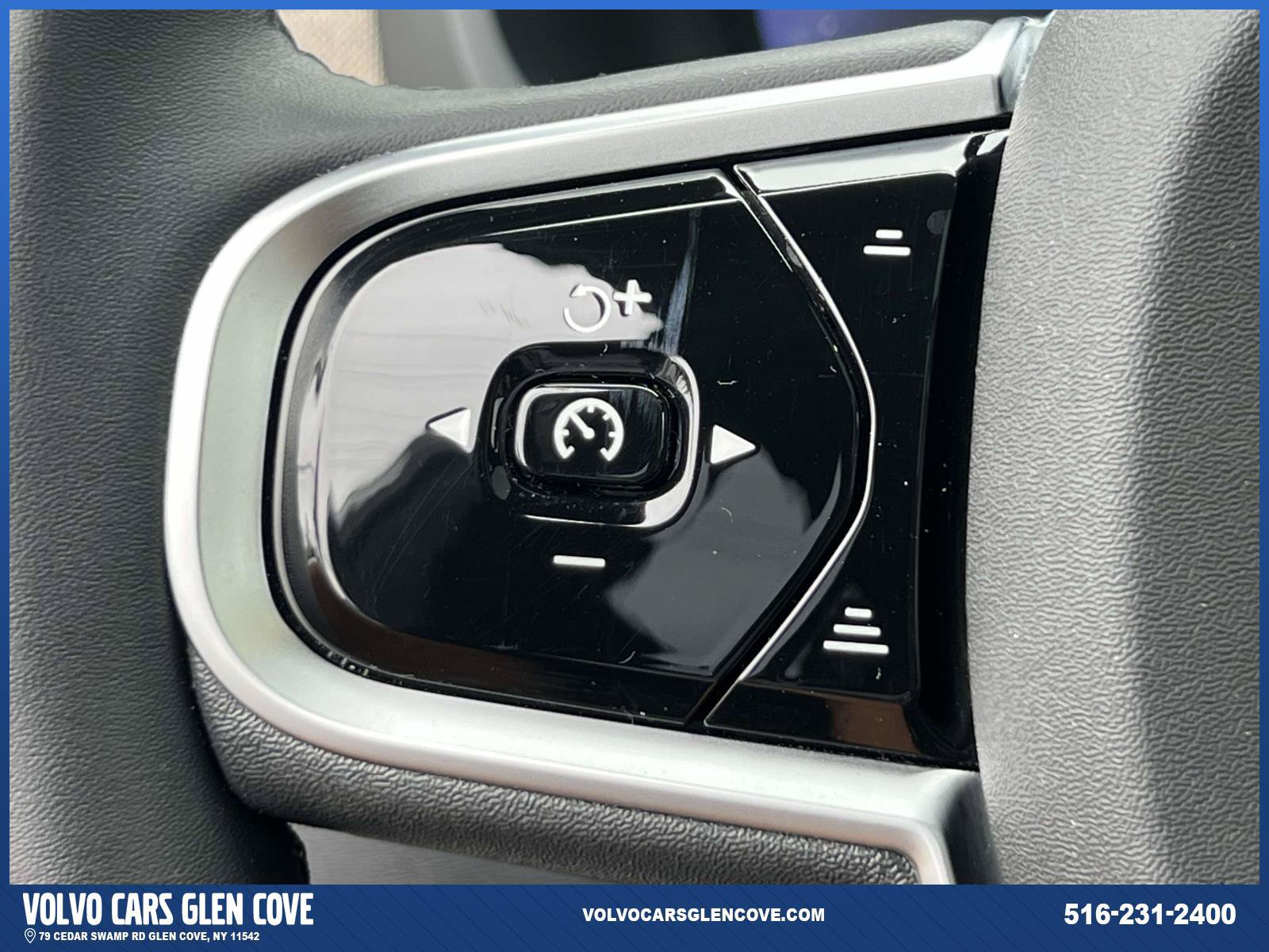 Certified 2025 Volvo XC90 T8 Plus AWD/4WD image 23