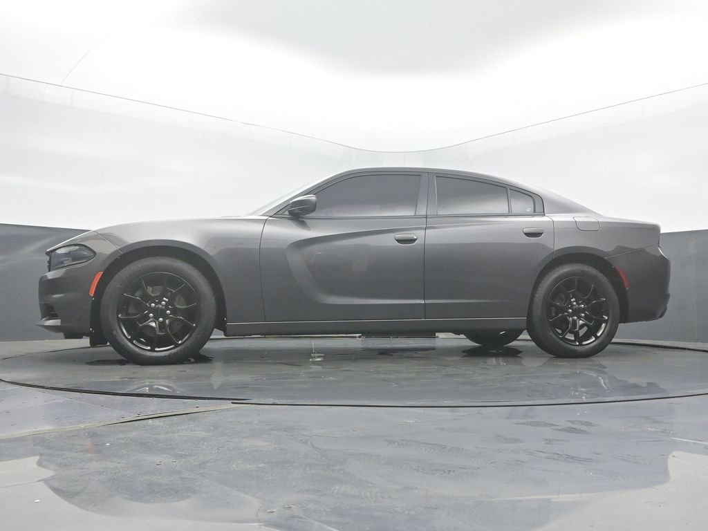 Used 2017 Dodge Charger SXT AWD/4WD image 44