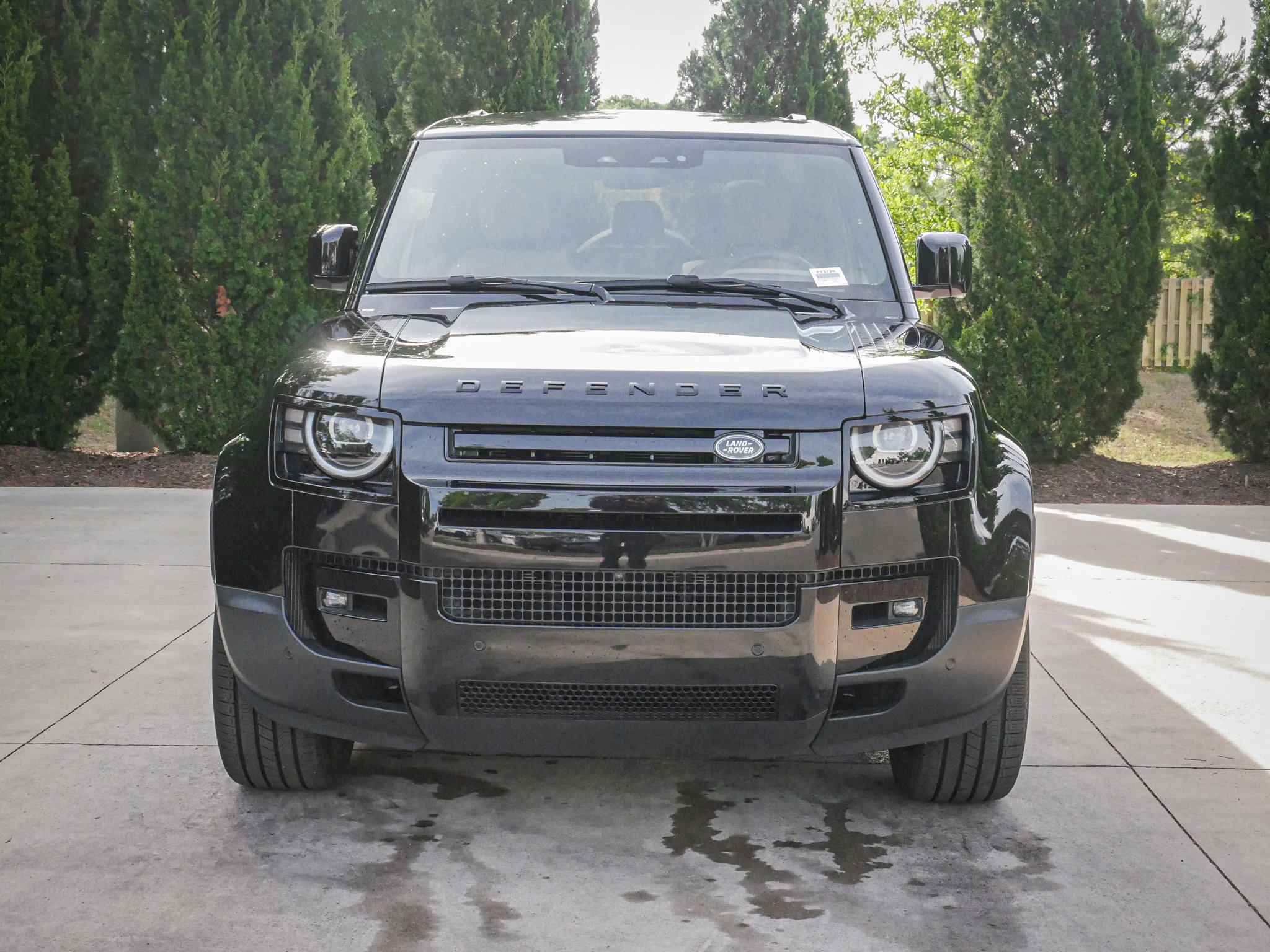 Used 2026 Land Rover Defender 130 S image 3